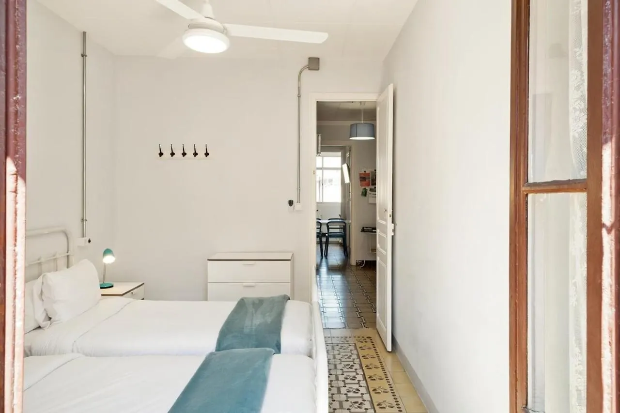 Vintage Blue House With Balcony Apartment L'Hospitalet de Llobregat 0*,